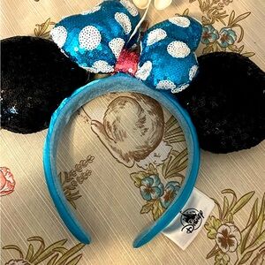 Disney Minnie Mouse Ears Blue Polka Dot with Daisy Flower